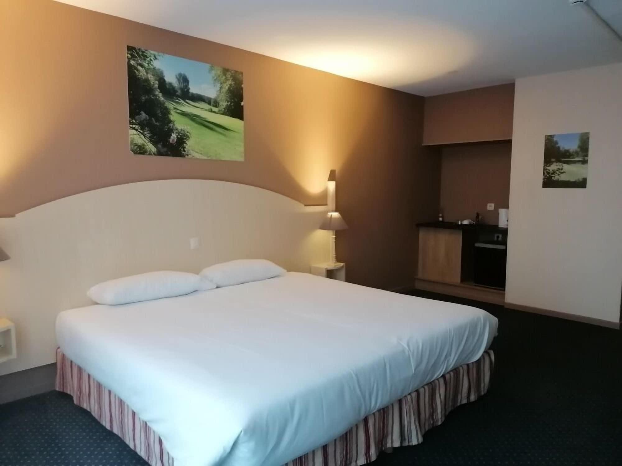 Best Western Golf D'אלבון מראה חיצוני תמונה