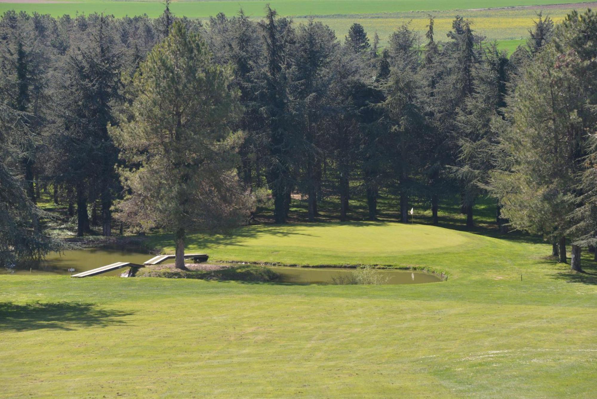 Best Western Golf D'אלבון מראה חיצוני תמונה